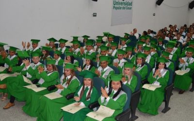 Evento de graduación de los estudiantes de la Universidad Popular del Cesar
