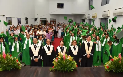 La Universidad Popular del Cesar se viste de gala para celebrar la graduación de 841 estudiantes.