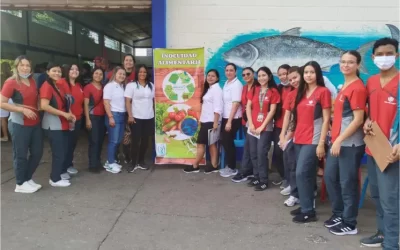 Programa de Microbiología de la UPC lidera jornada de inocuidad alimentaria en el Pabellón del Pescado en vísperas de Semana Santa