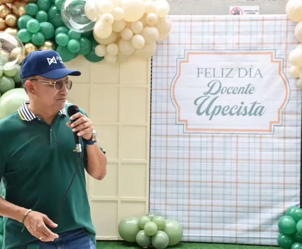 En ambiente de amistad e integración la UPC celebró su día a los docentes de la institución