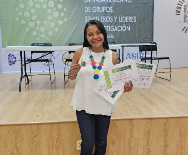 Docente de la UPC recibió reconocimiento en el XVI Encuentro Latinoamericano de Grupos, Semilleros y Líderes de Investigación en México