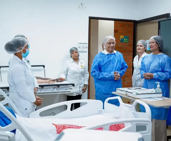 Simulación clínica de primer nivel: Rector Rober Romero, impulsa formación de vanguardia en el programa de Enfermería