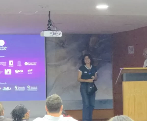 Estudiantes y docente del Programa de Electrónica de la UPC, realizaron destacada participación en congreso nacional de física