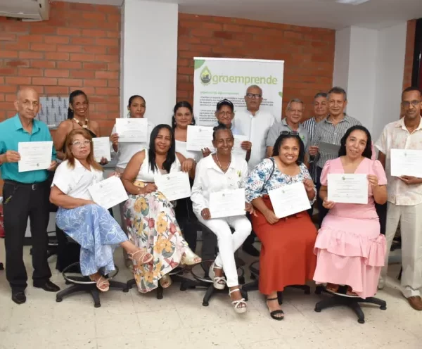 Programa de Ingeniería Agroindustrial desarrolló Décima Feria Agroemprende y certificación a madres comunitarias