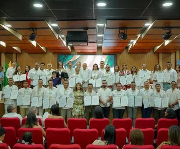Universidad Popular del Cesar exaltó a sus egresados
