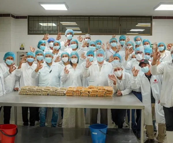 37 estudiantes del Técnico Acuícola Continental elaboran embutidos a base de pescado