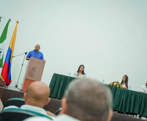 Inteligencia artificial y educación digital, ejes de la jornada de inducción docente 2026-I