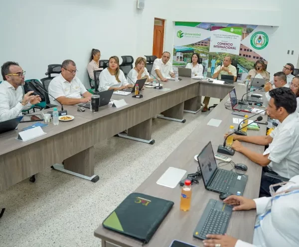 UPC culminรณ visita del Consejo Nacional de Acreditaciรณn al programa de Comercio Internacional