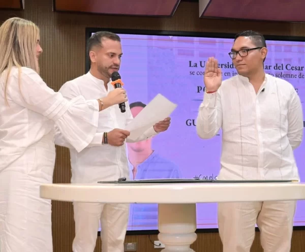 Consejo Superior Universitario posesionó a Guillermo Andrés Echavarría Gil como rector de la UPC