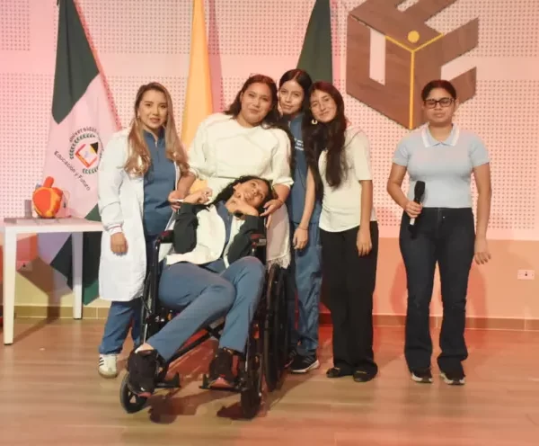 Estudiantes de Fisioterapia socializaron proyectos con impacto social y académico