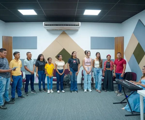 Comunidad upecista participa activamente en los cursos vacacionales cortos de la Facultad de Bellas Artes