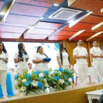 estudiantes de Enfermería de la UPC reciben sus símbolos en ceremonia institucional