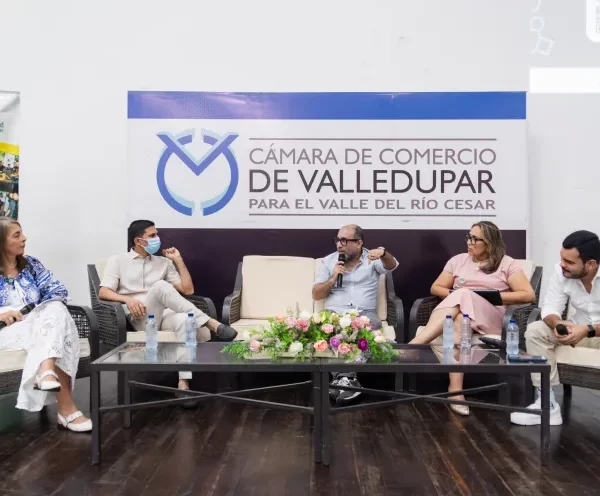 La UPC junto a la Cรกmara de Comercio de Valledupar fortalecen el uso de datos para transformar el territorio