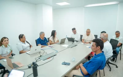 Pares académicos destacan fortalezas de Ingeniería Agroindustrial durante visita de evaluación externa